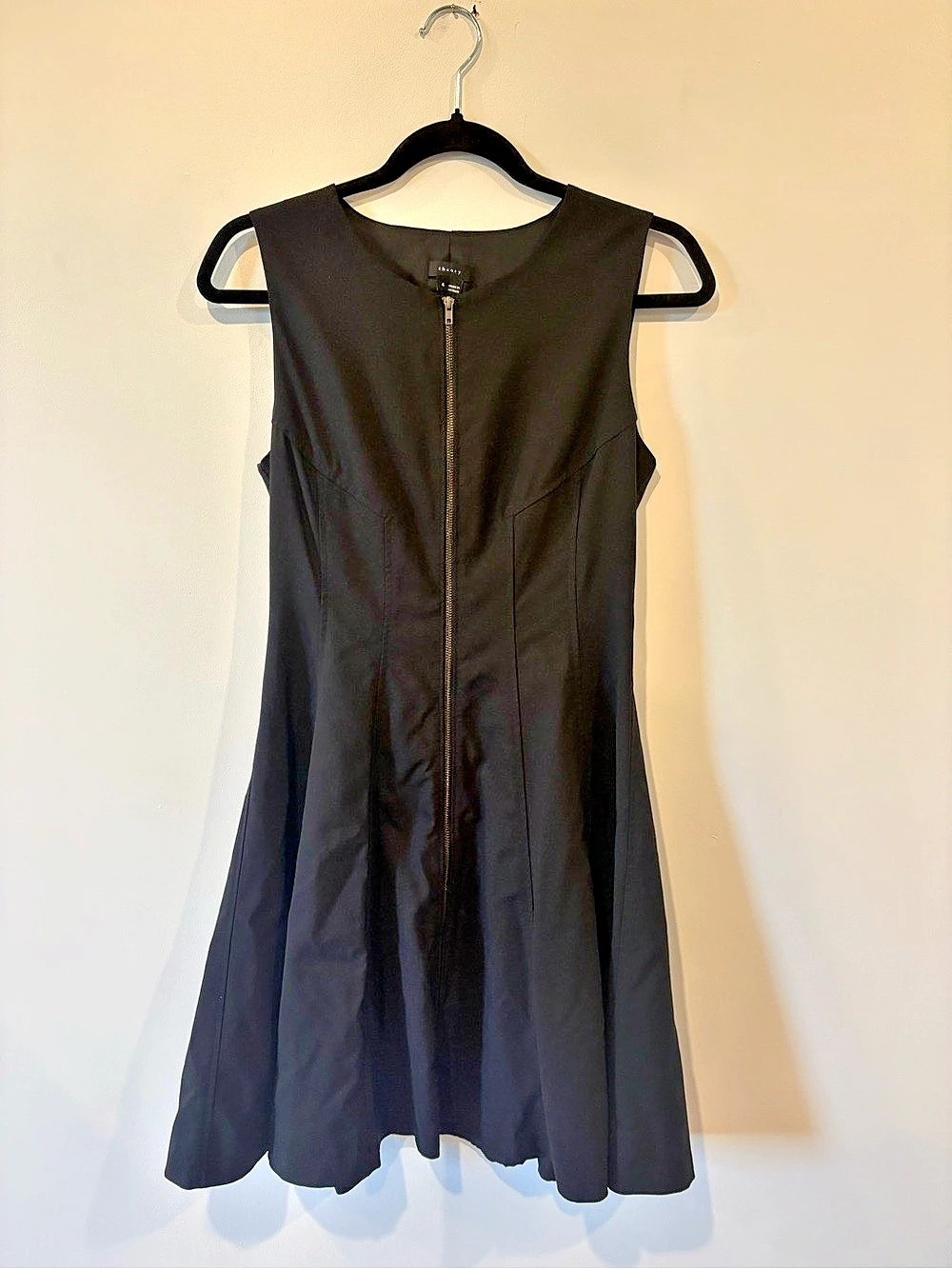 Theory Black Sleeveless Mini Dress Size 4